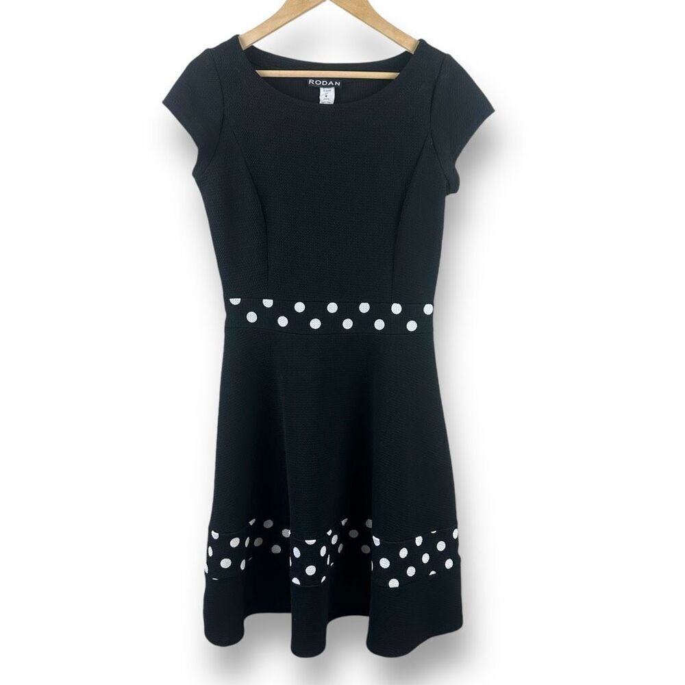 Rodan M‎ Fit & Flare Knee Length Dress Black Textured Polka Dot Twee Whimsical